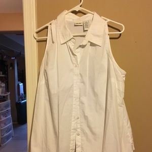 Sleeveless Cherokee top